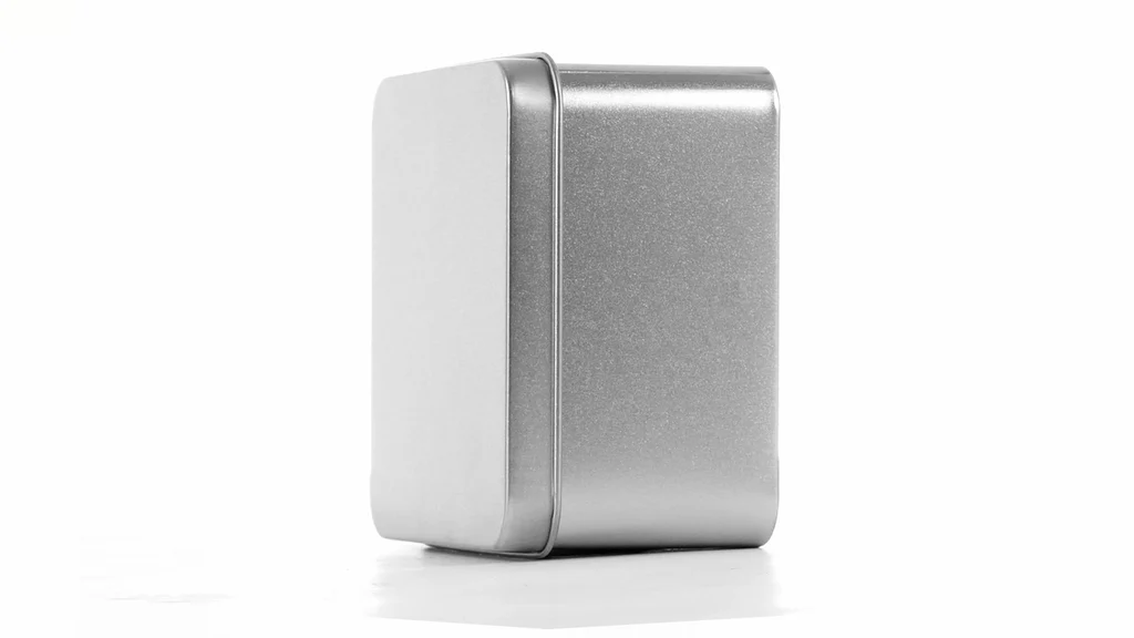 Cutie metalică pătrată – 9×9×5 cm, ideală pentru cadouri